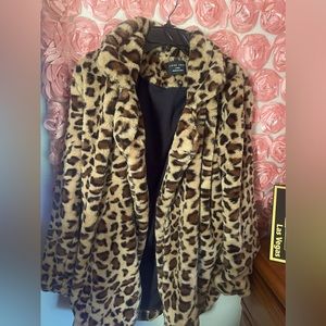 Windsor store leopard print faux fur jacket